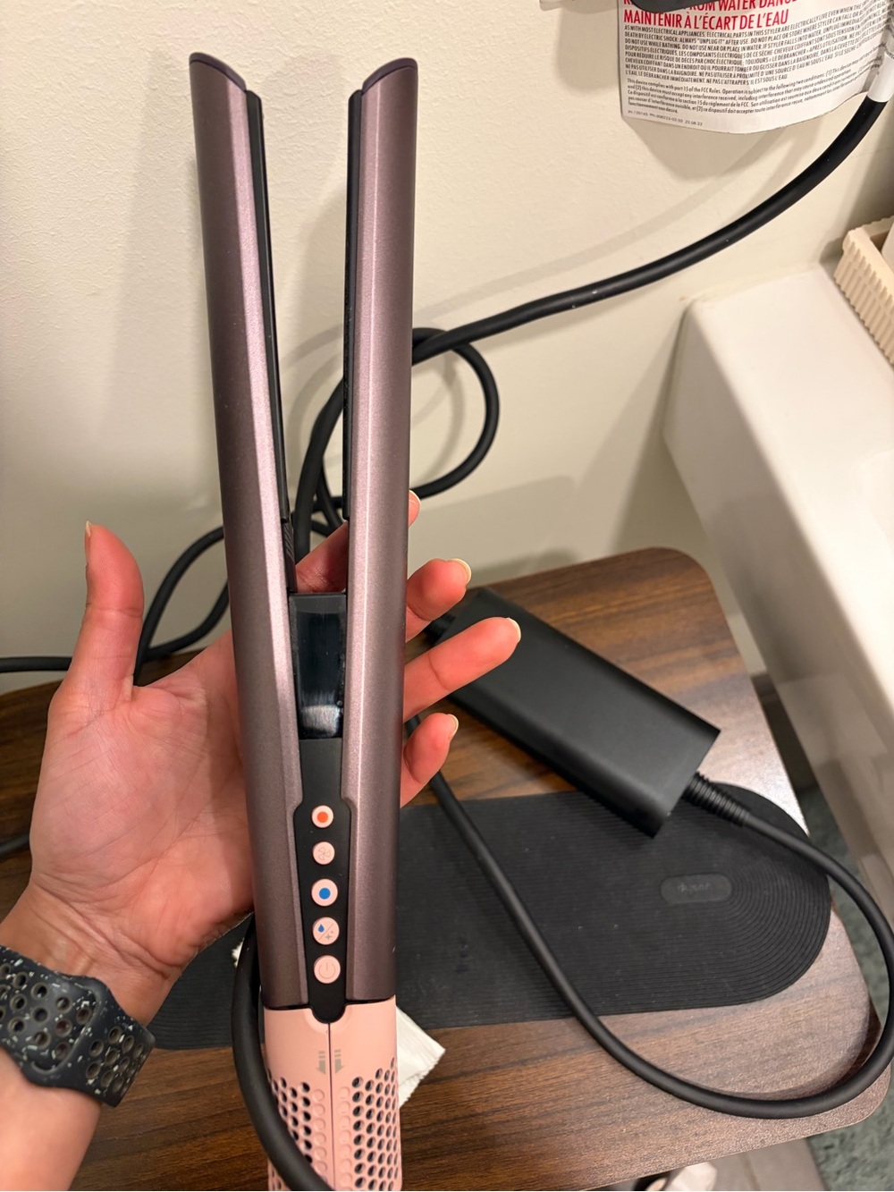 Dyson purple and pink hair straightener - Picture 7 of 7